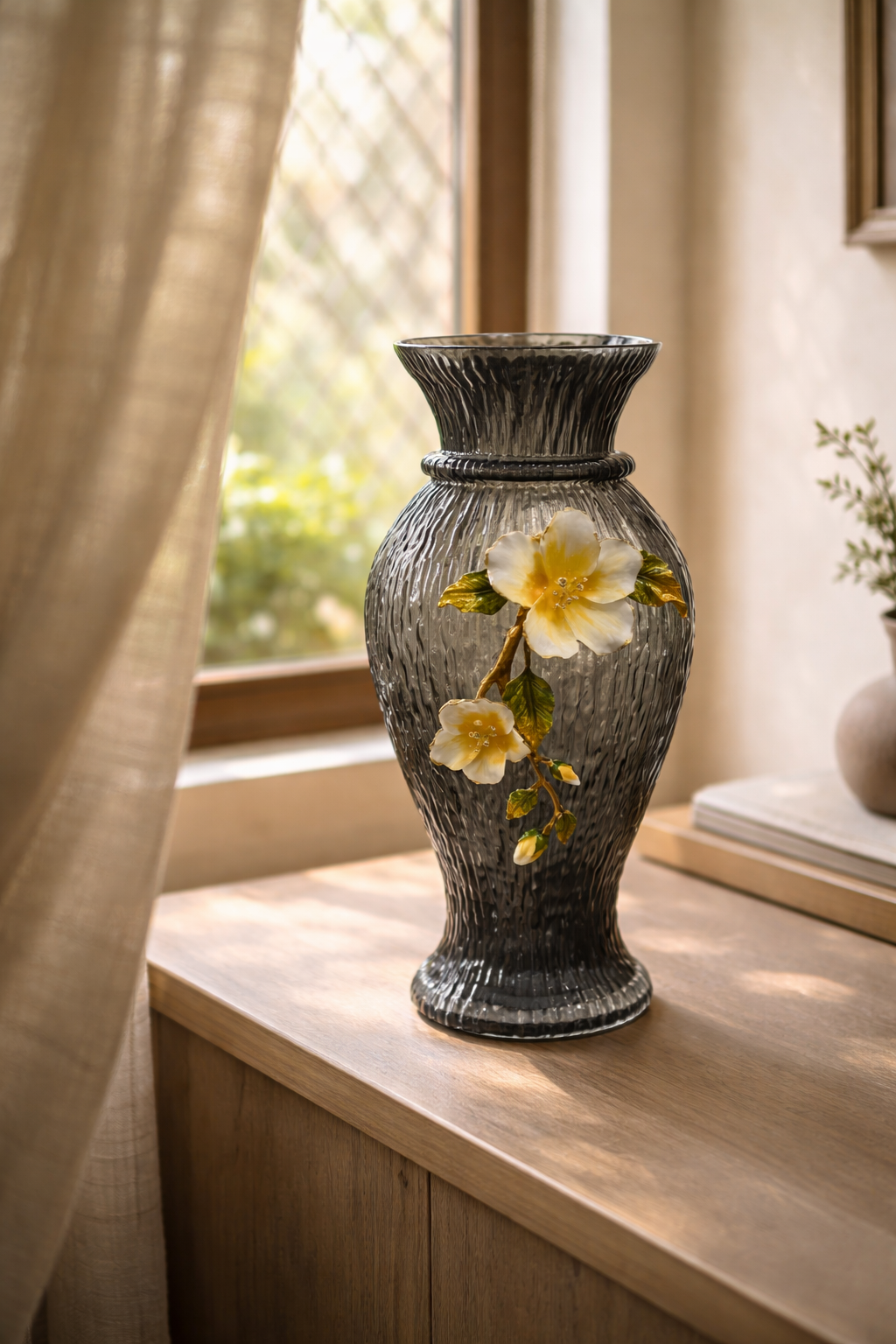 Florienne Charm Glass Vase Collection