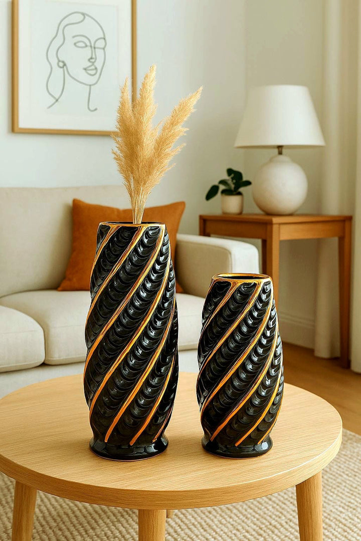 Obsidian Swirl Vase Set