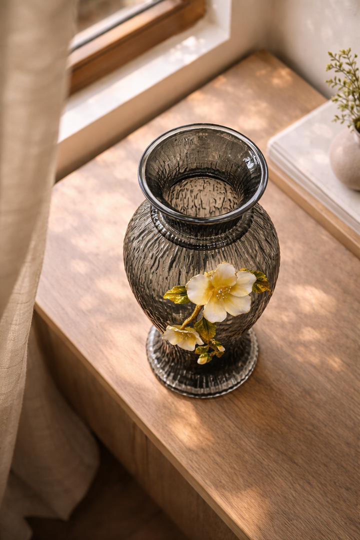Florienne Charm Glass Vase Collection