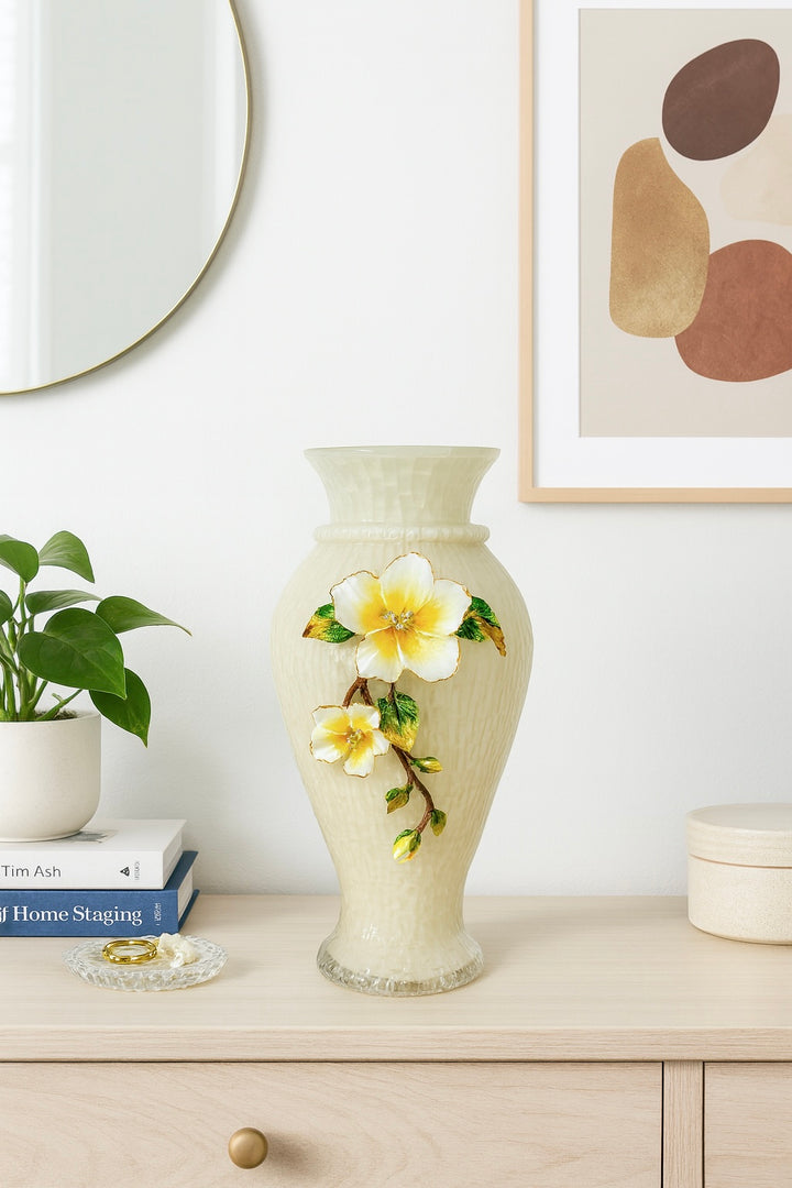 Florienne Charm Glass Vase Collection