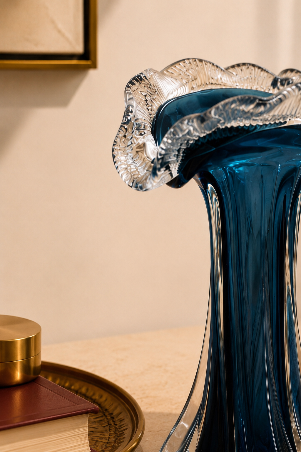 Marina Crest Glass Vase