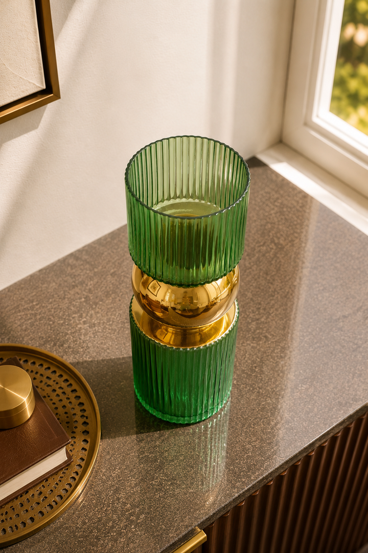 Eclisse Dual-Tone Glass Vase - Emerald Green