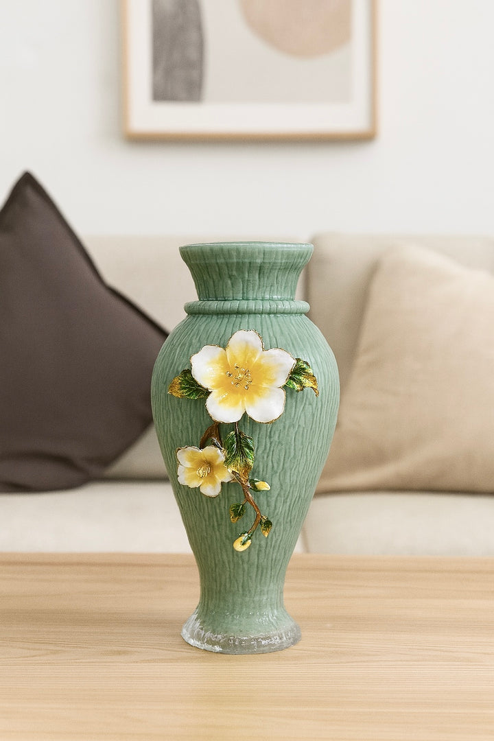 Florienne Charm Glass Vase Collection