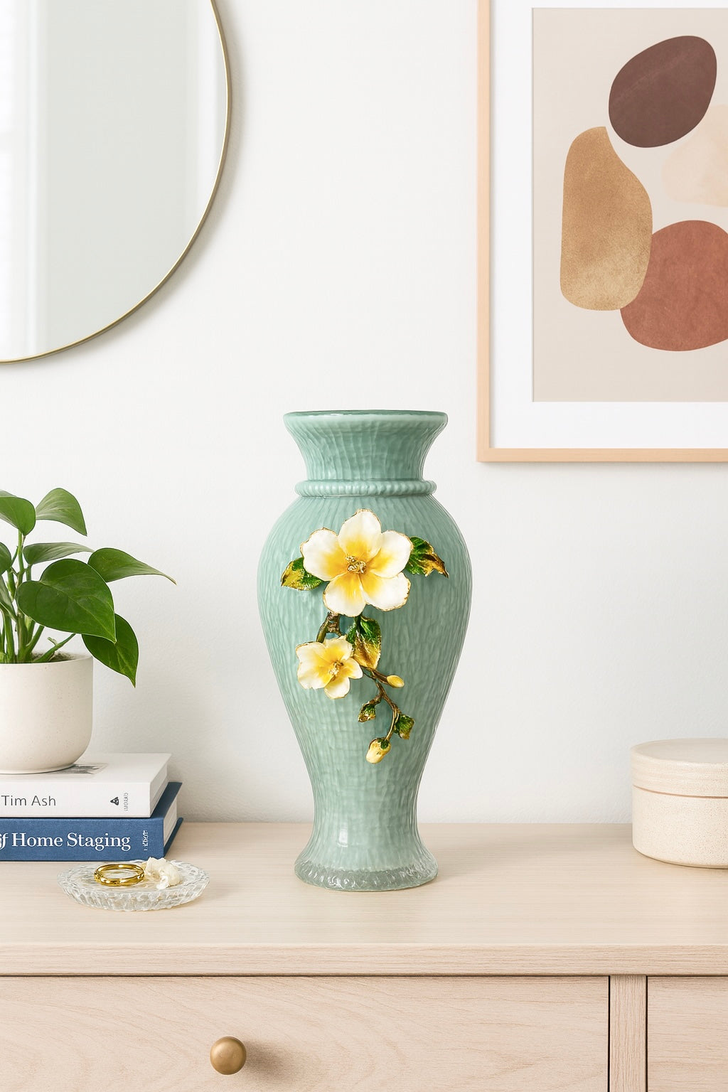 Florienne Charm Glass Vase Collection