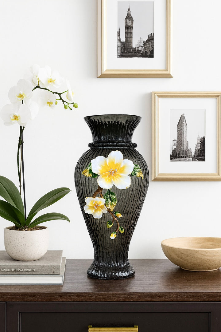 Florienne Charm Glass Vase Collection
