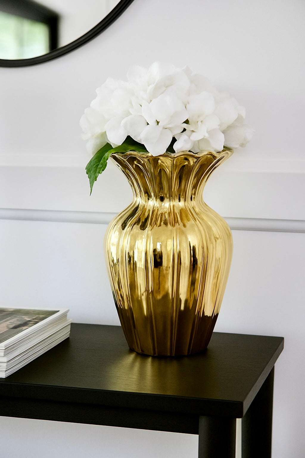 Elysia Gold Fluted Ceramic Vase