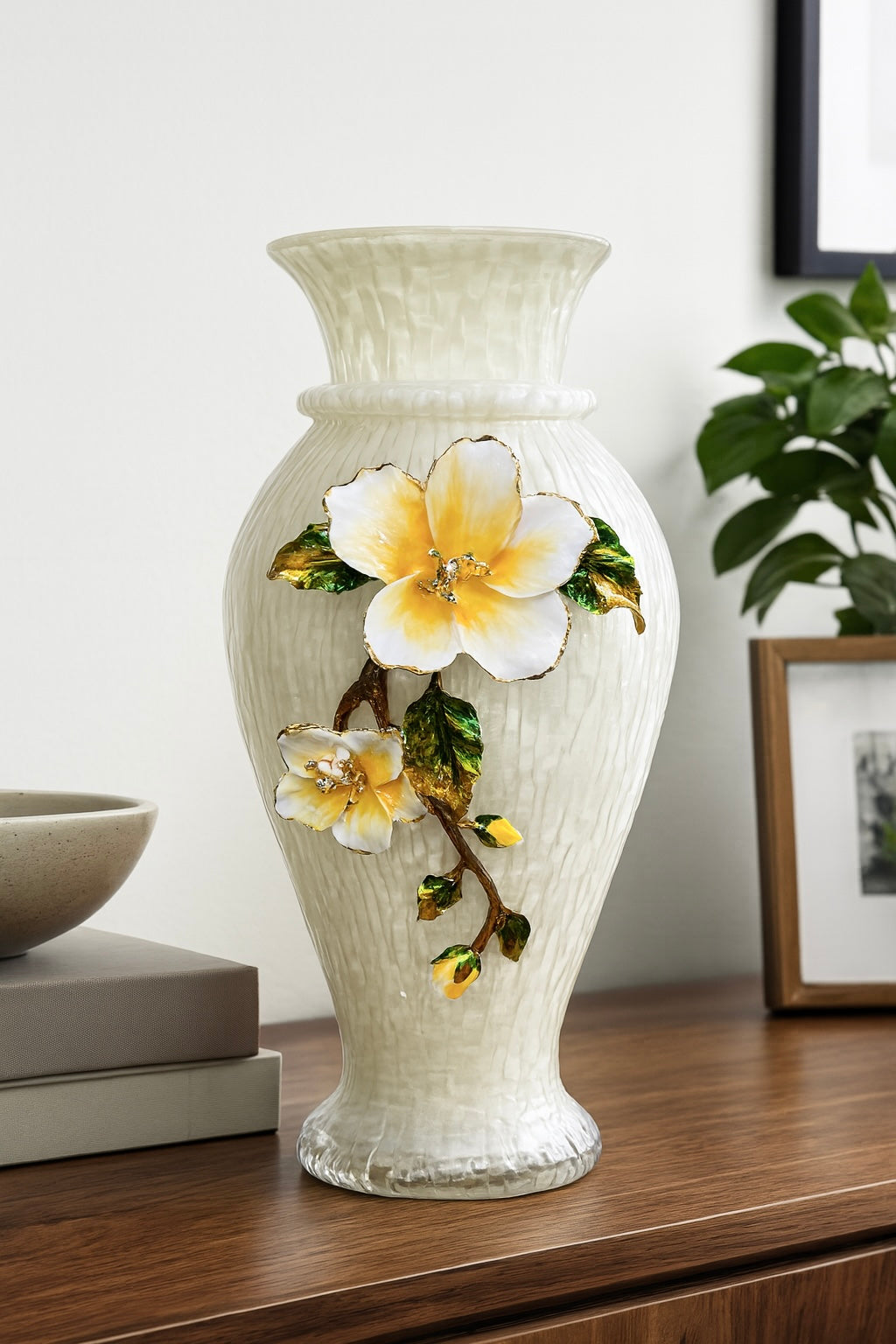 Florienne Charm Glass Vase Collection