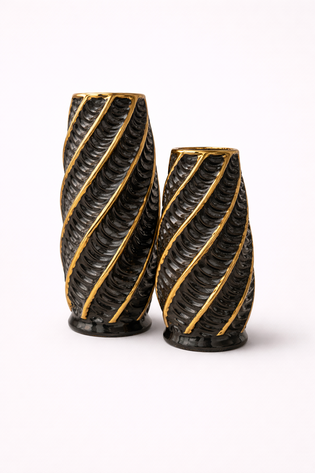 Obsidian Swirl Vase Set