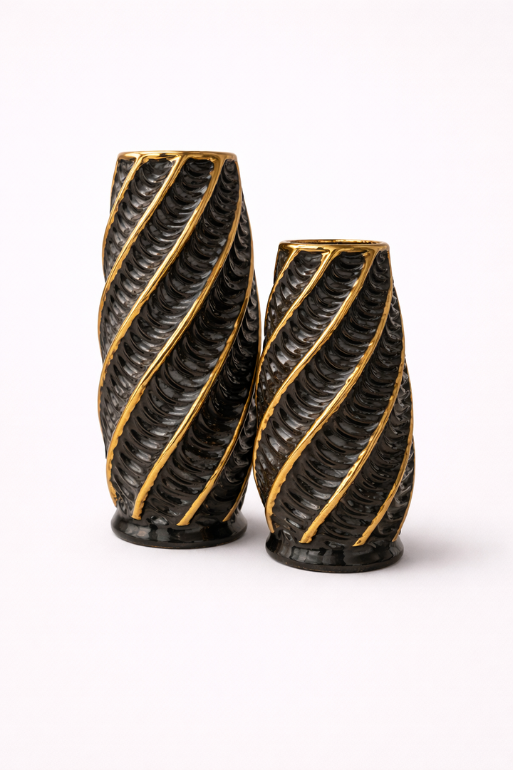 Obsidian Swirl Vase Set