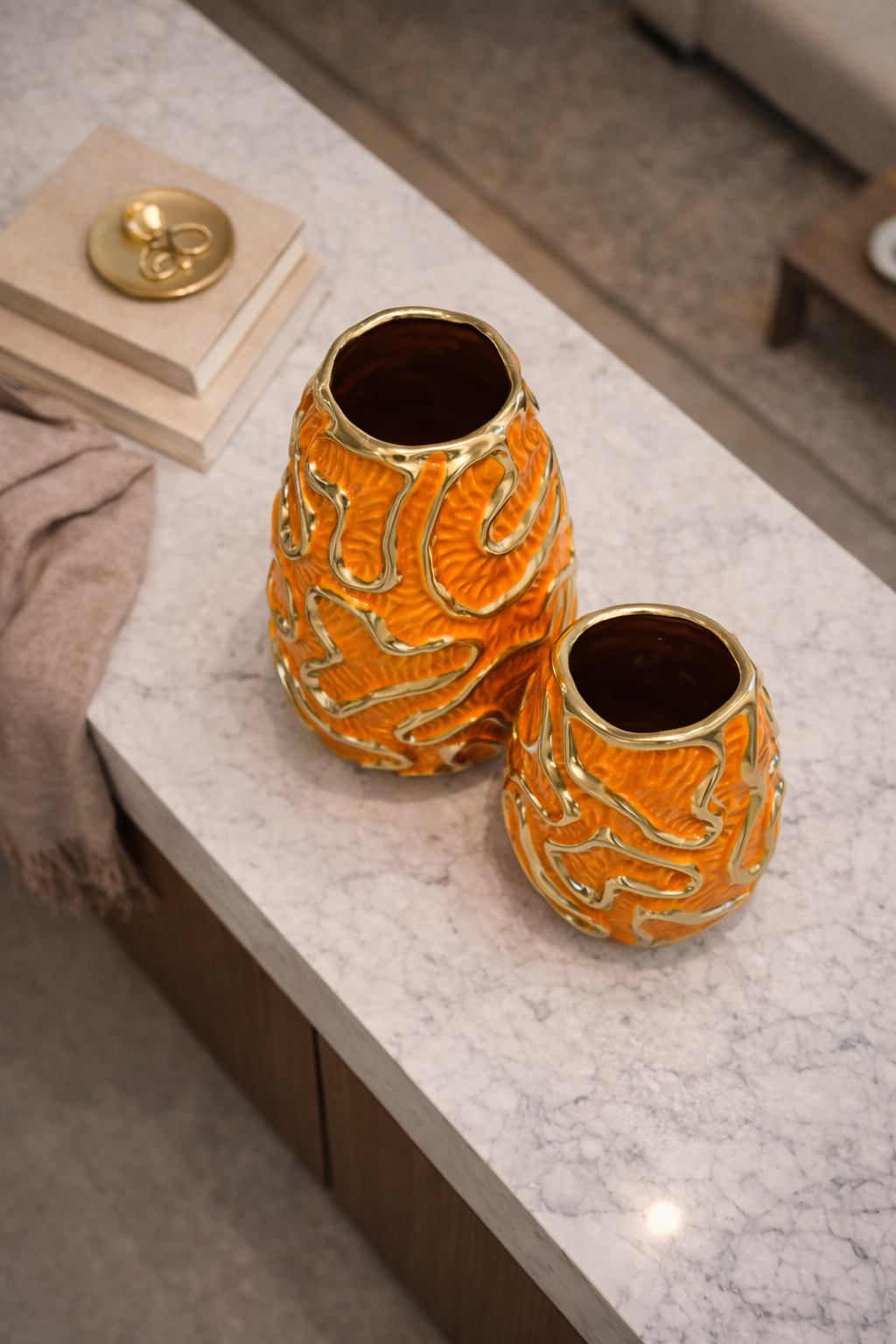 Amber Swirl Vase Set